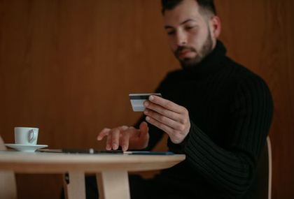 3 cách tránh dùng tiền học phí
